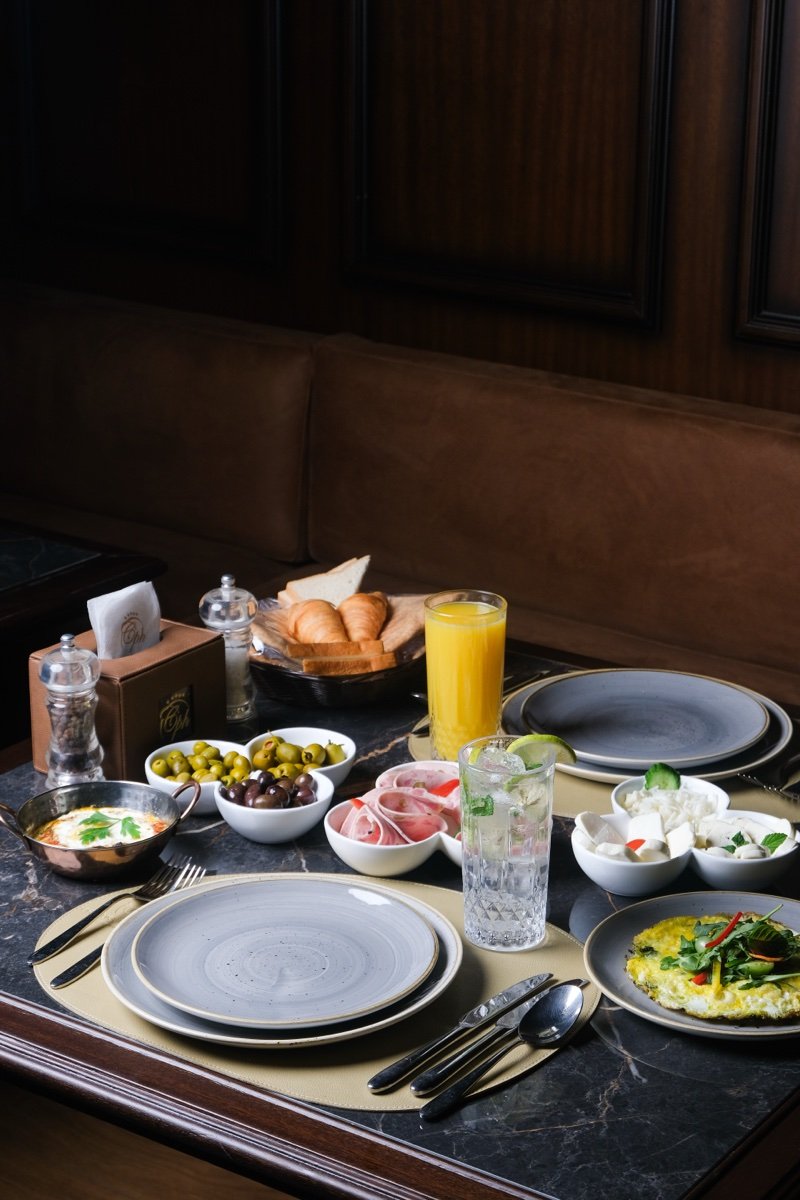 Stay & Dine